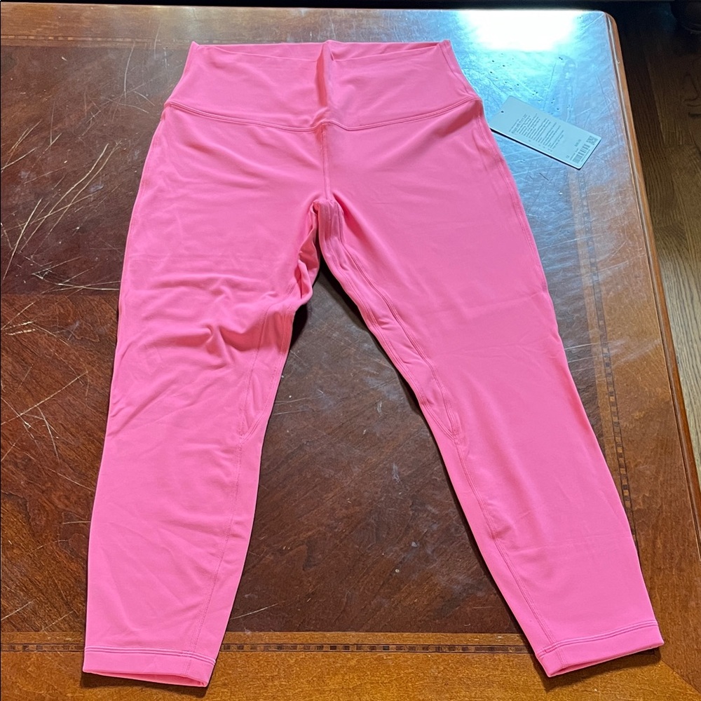 Women lululemon leggings